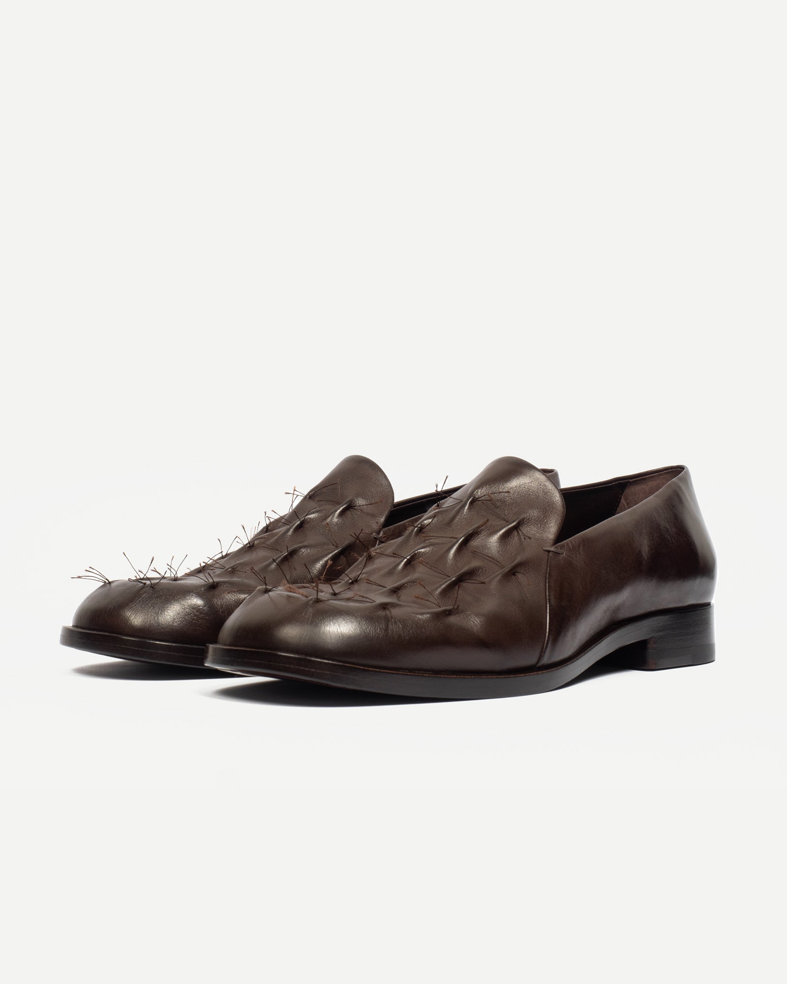 Marcos Hjorn_WRINKLED SLIP ON – DARK BROWN_3