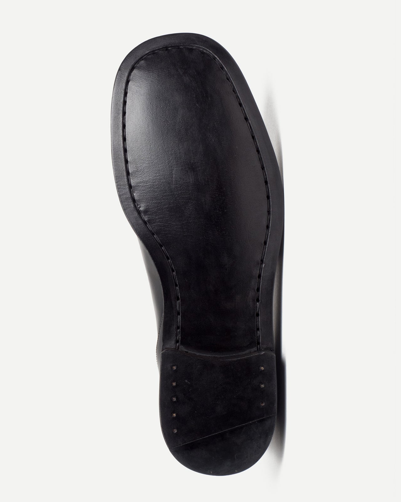 MARCOS HJORN [MARCOS HJORN - BLACK STAPLES SLIP-ON]